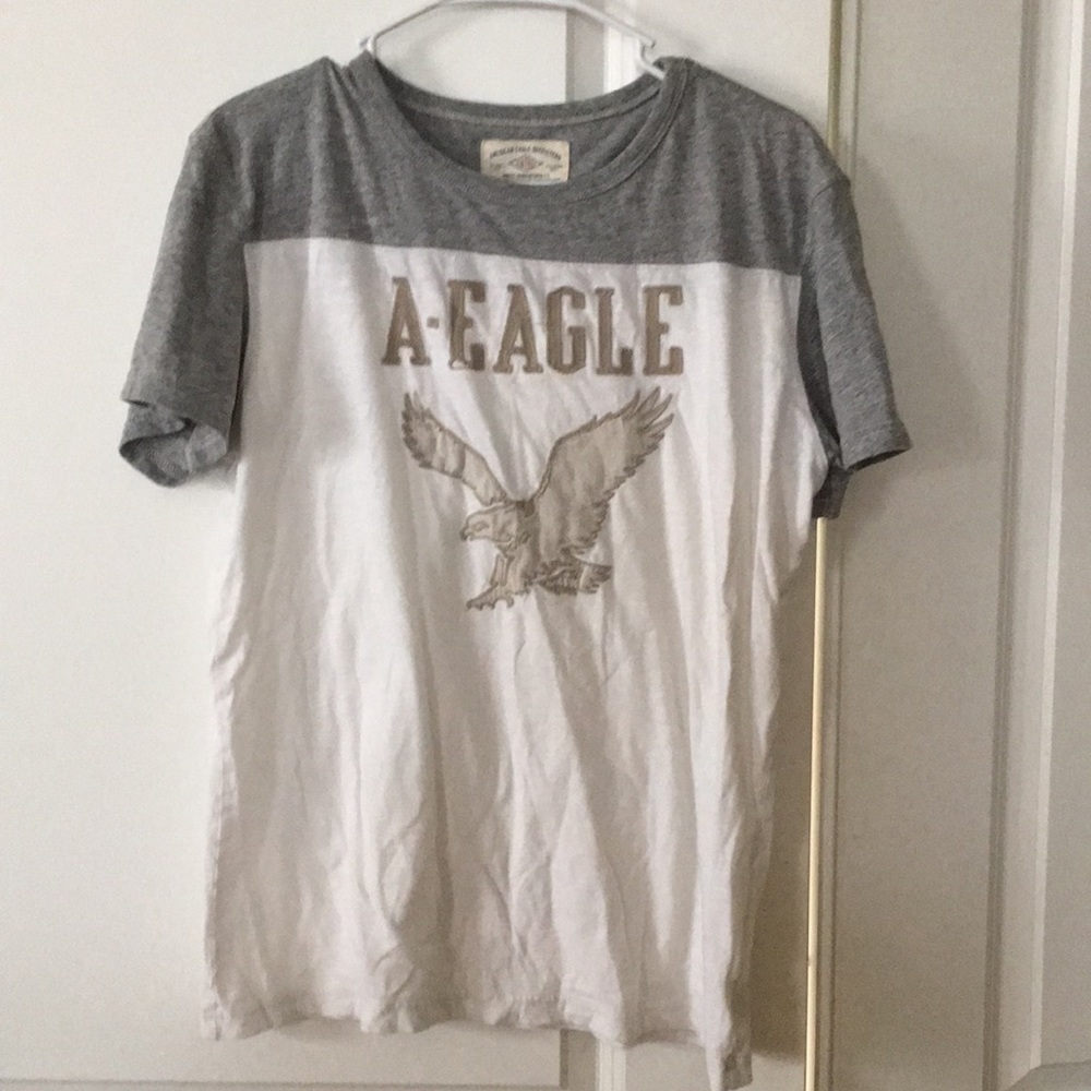 American Eagle T-shirt
